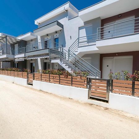 Aphrodite Residential Complex Ofrínion Dış mekan fotoğraf